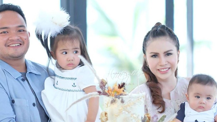Ulang Tahun Momo Eks Geisha