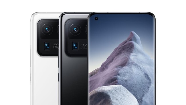 Viral di media sosial ponsel flagship Xiaomi Mi 11 Ultra diklaim tiba-tiba meledak. Pihak Xiaomi hanya mau mengganti separuh harga ponsel dengan voucher.