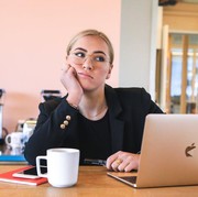 Terlalu Lama Zoom Meeting? Lakukan Cara Ini Untuk Mengatasi Zoom Fatigue Ketika WFH
