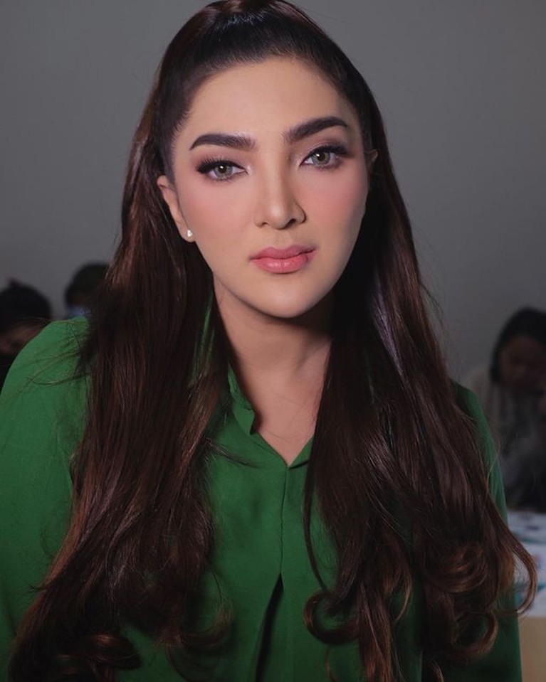 10 Artis yang pernah dikabarkan meninggal dunia Inilah deretan artis yang pernah diisukan meninggal dunia. Tega sekali ya, yuk kita intip siapa saja mereka!