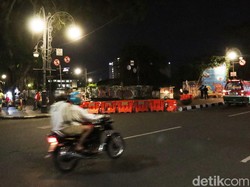 Jabar Hari Ini: Jalanan Bandung Ditutup-Kuningan Larang Pesta Nikah