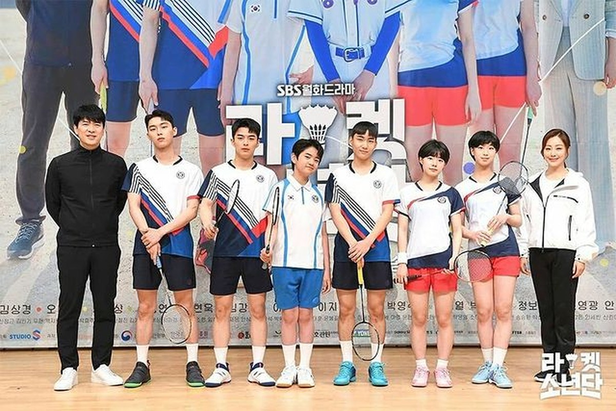 Drama Korea Racket Boys sedang jadi perbincangan karena dianggap lecehkan Indonesia&period; Yuk kita intip potret adegannya&excl;