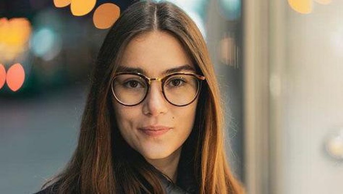 Tips Memilih Frame Kacamata Sesuai dengan Bentuk Wajah