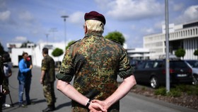 Gara-gara Lagu HUT Hitler, 30 Tentara Jerman Dipecat