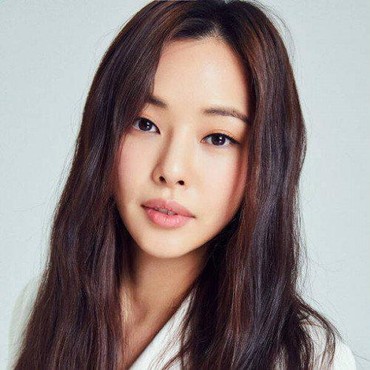 Honey Lee & Lee Sang Yoon Bintangi Drama Korea Komedi 'One the Woman'