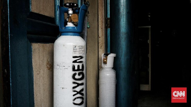 Asosiasi Gas Industri Indonesia mencatat ketersediaan stok tabung gas oksigen cukup untuk mengantisipasi lonjakan permintaan karena naiknya kasus covid-19.
