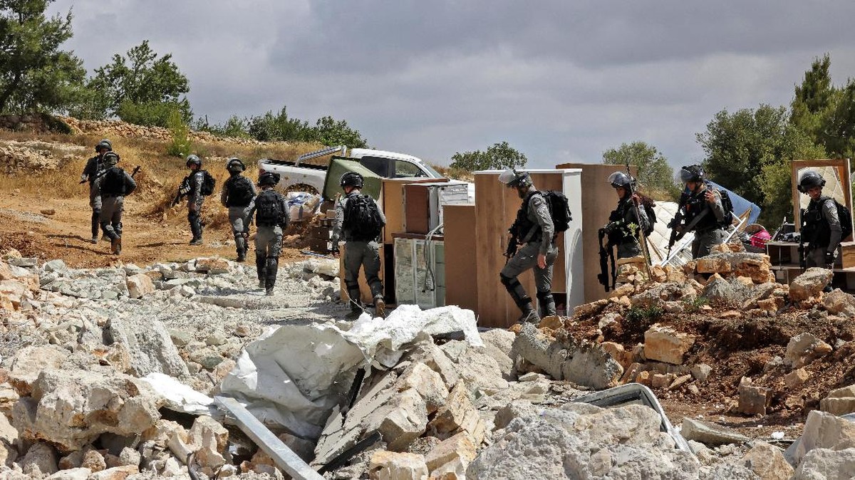 FOTO: Gerilya Israel Hancurkan Rumah Warga Palestina