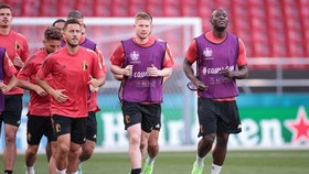 De Bruyne dan Hazard Terancam Absen di Belgia vs Italia