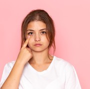 Mata Panda Berkurang Pakai Produk 70 Ribuan? Whitelab Eye Cream Jawabannya!