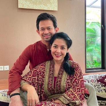 Benarkah Terjadi KDRT dan Orang Ketiga pada Pernikahan Lulu Tobing?