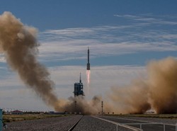 Detik-detik Peluncuran Shenzhou-14 Bawa 3 Astronaut China ke Antariksa