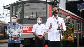 Terobos Petugas untuk Foto dengan Jokowi, 2 Orang Diamankan