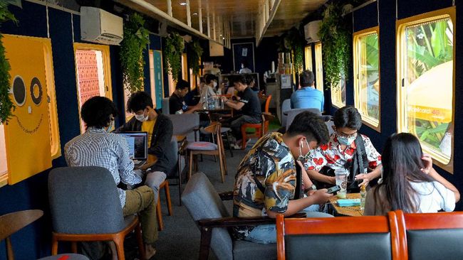 Balada Kelas Menengah dan Intaian Bahaya yang Mulai Hantui Ekonomi RI