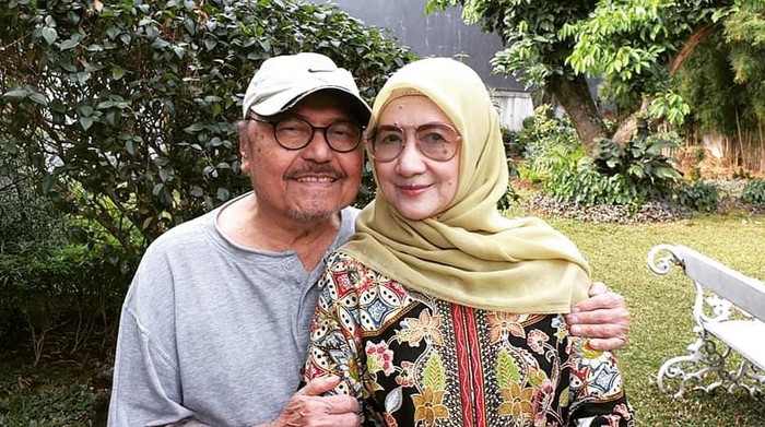 Titiek Sandhora dan Muchsin Alatas
