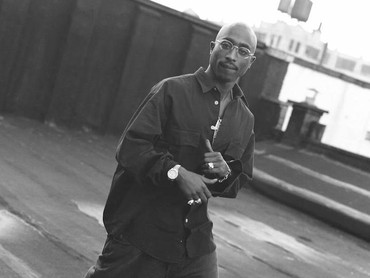 Jada Pinkett Smith Bagikan Puisi Tupac yang Belum Pernah Dilihat Publik