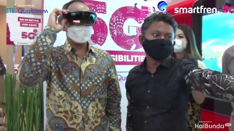 Uji Coba Jaringan 5G Smartfren dan Kominfo