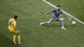 FOTO: Ukraina Rebut Tiga Poin Perdana di Euro 2020