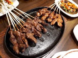 5 Sate Legendaris di Bandung yang Terkenal Enak, Ada yang Sejak 1940!