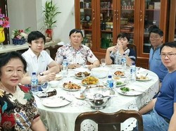 Ahok Doyan Banget Pisang dan Dukung Bisnis Coffee Shop sang Anak