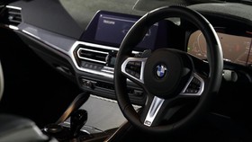 Rapor Merah BMW di RI, Penjualan 2021 di Bawah Mercy