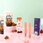 Kumpulan Kolaborasi Unik antara Brand Makeup X Makanan: Support Produk Lokal