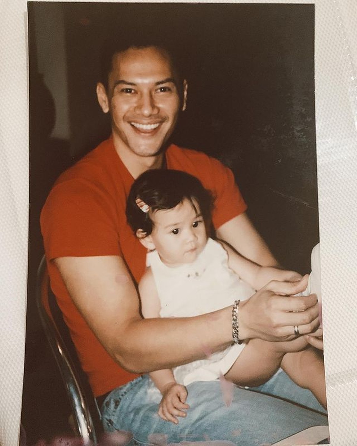 Lihat foto masa Kecil Aaliyah dengan Adjie Massaid dan Reza bikin sedih&period;