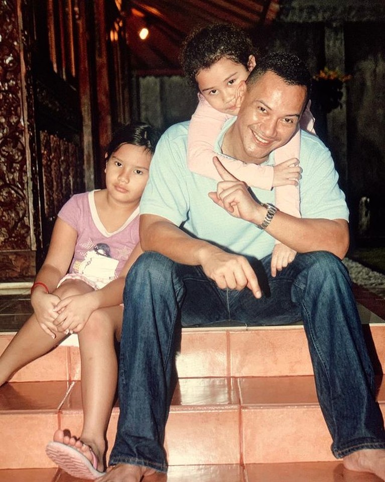 Foto Masa Kecil Aaliyah dengan Adjie Massaid dan Reza Lihat foto masa Kecil Aaliyah dengan Adjie Massaid dan Reza bikin sedih.
