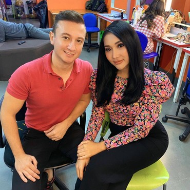 Kekasih Bule Ternyata Tak Tahu Lucinta Luna Seorang Transgender