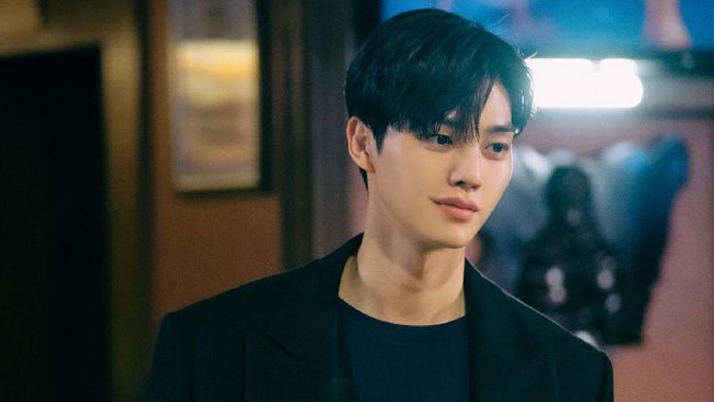 Nevertheless membuat para penonton terbawa perasaan alias baper, terutama dari aksi Song Kang yang berperan sebagai Park Jae-eon.