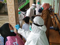 Pengungsi Positif COVID-19 di Cianjur Bertambah Jadi 59 Orang