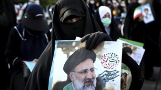 FOTO: Ulama Konservatif Iran Jadi Calon Kuat Presiden