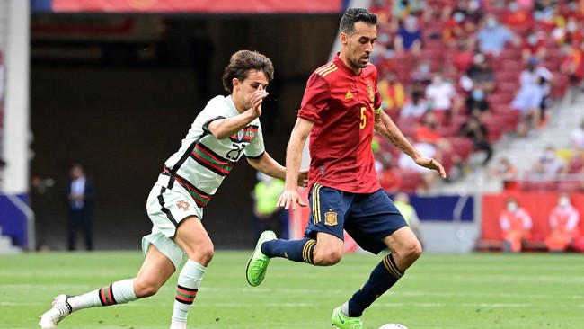 Italia akan bentrok dengan Spanyol di babak semifinal Euro 2020 (Euro 2021). Berikut 3 duel kunci Italia vs Spanyol di semifinal Euro 2020.