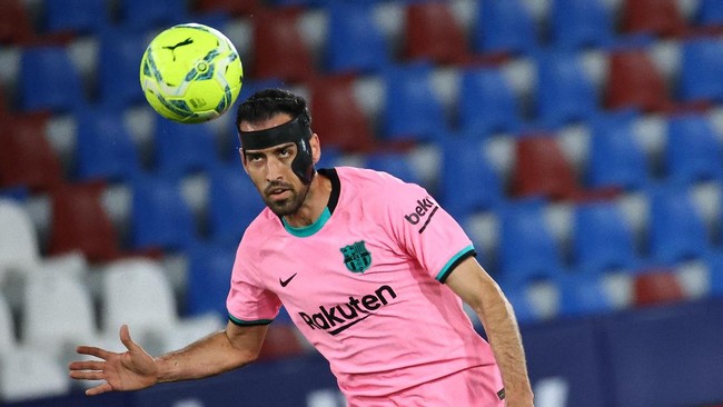 Barcelona dipaksa menelan kekalahan 1-2 dari Salzburg pada laga uji coba pramusim yang digelar di Stadion Red Bull Arena, Kamis (5/8) dini hari WIB.