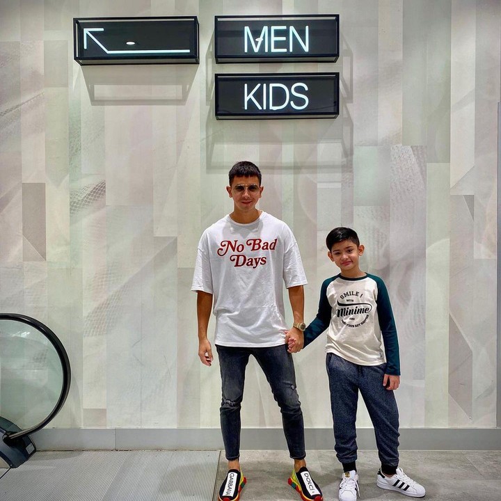 <p>Dalam video yang sama, King Faaz menjawab pertanyaan Sonny bahwa ia kan menjadi anak lelaki yang kuat, tidak sembarangan menyakiti hati orang lain, apalagi hati perempuan. Adem banget ya, Bunda, melihatnya.  (Foto: Instagram: @sonnyseptian)</p>