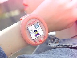 Tamagotchi Hidup Kembali, Kini Jadi Smartwatch Modern