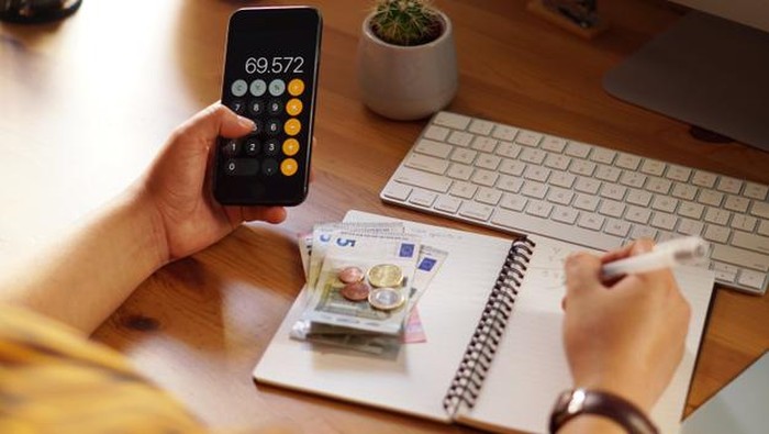 Siap-siap! 13 Golongan Listrik Ini Akan Alami Kenaikan Tarif, Cek di Sini!