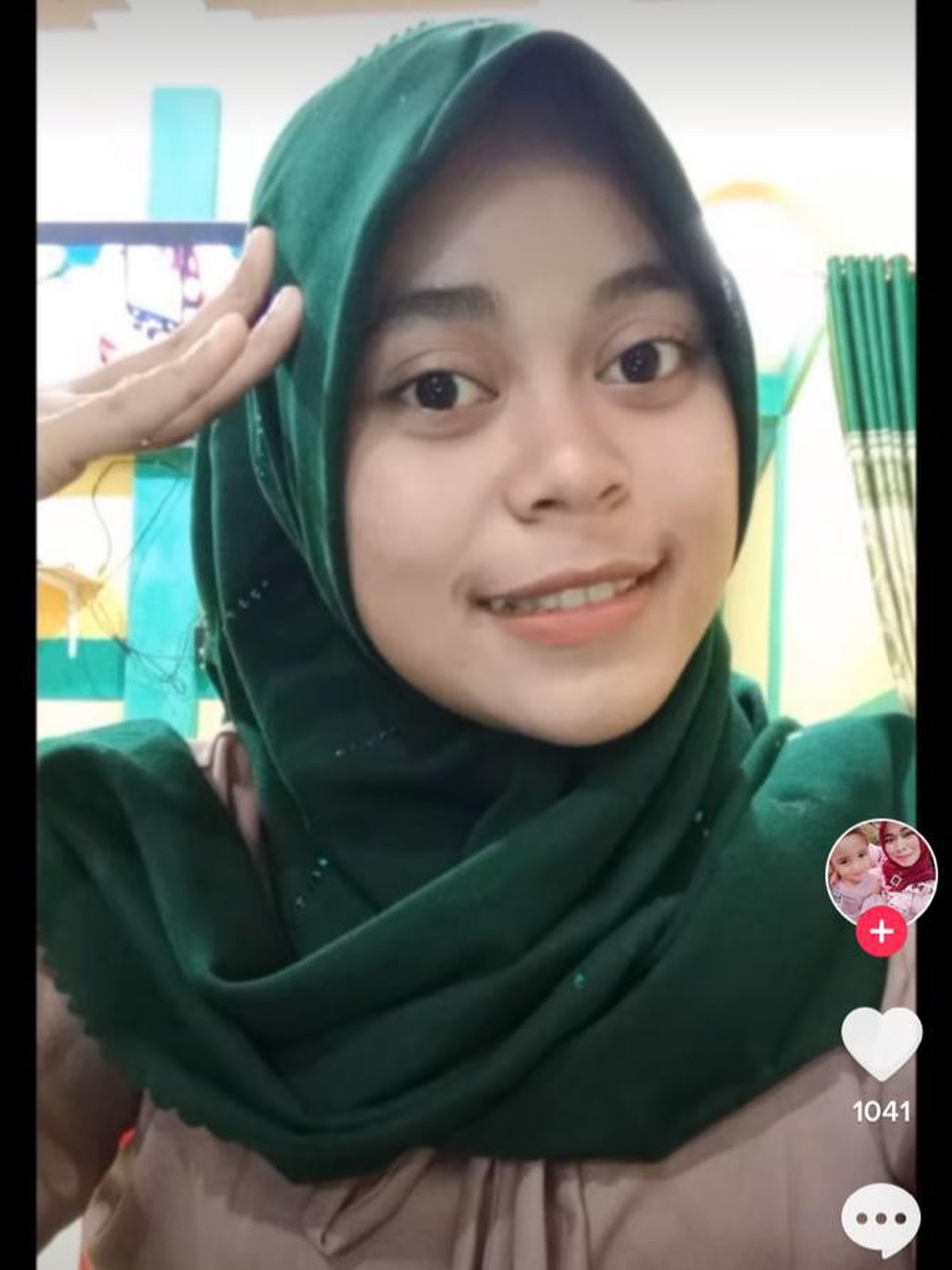 Video pernikahan di Aceh mendadak viral karena sang pengantin mirip dengan Lesti Kejora&period; Yuk kita intip seberapa mirip&excl;