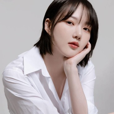 Yerin Eks GFriend Ungkap Jadwal Rilis Album Solo Pertama 'Aria'