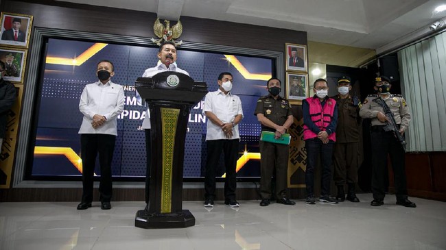 Adelin Lis akan menjalani eksekusi putusan MA: penjara 10 tahun dan denda Rp1 miliar subsidair 6 bulan kurungan dengan denda uang pengganti Rp119,8 miliar