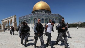 Hakim Israel Izinkan 3 Umat Yahudi Berdoa di Kompleks Al-Aqsa