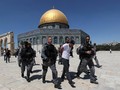 FOTO: Recok Bentrok usai Khidmat Salat Jumat di Al Aqsa