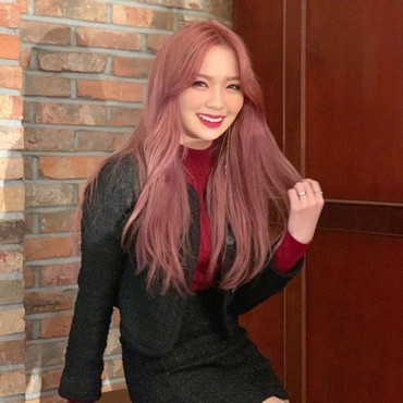 Dihamili Kekasih, Carlyn Z-Girls Enggan Kembali ke Korea