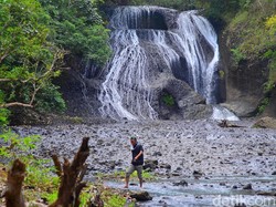 Eksotisme Curug Bojong di Pangandaran
