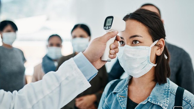 Kementerian Kesehatan RI memberi tanggapan soal kabar yang beredar mengenai status Covid-19 di Indonesia yang masuk kategori A1 High Risk dari WHO.