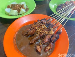 Legendaris di Jaksel! Pujasera Blok S Punya 7 Kuliner Enak Ini