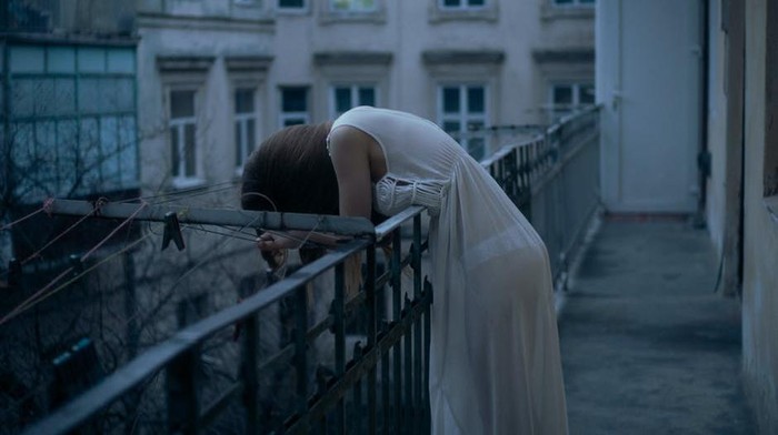 6 Tanda Patah Hati Beneran, Bukan Cuma Sedih Aja