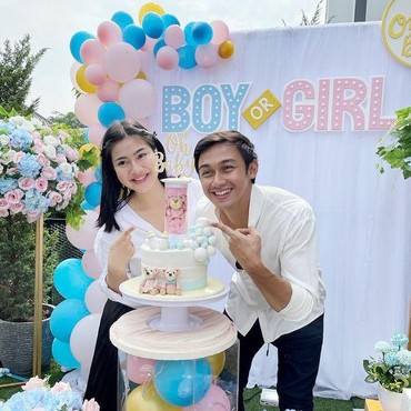 Lihat USG Anak Felicya Angelista, Caesar Hito: Heboh Kayak Emakmu