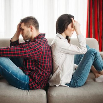 Jangan Disepelekan, Ini 4 Bahaya Silent Treatment dalam Hubungan Percintaan, Pernah Mengalami?