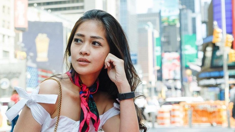 Gracia Indri