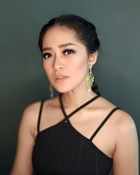 7 Potret Gracia Indri Tinggal Di Belanda, Sempat Jadi Reporter Piala ...